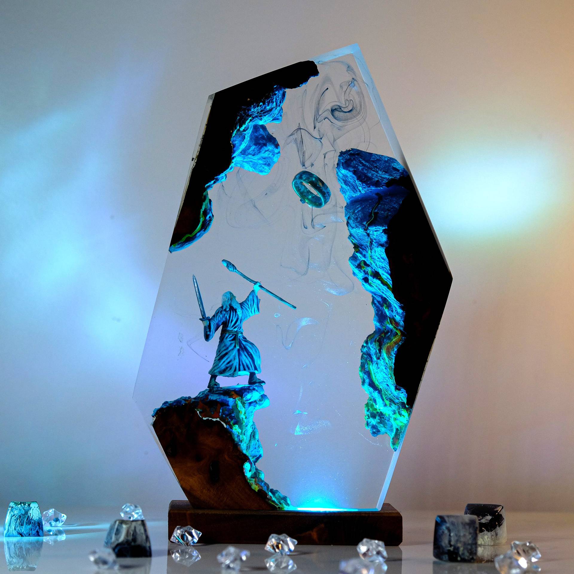 Настольная лампа-фигурка из см – обзор и цена Desk Setup Lighting